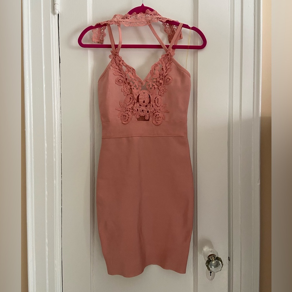 Dusty pink body on dress with lace accents and choker style lace collar